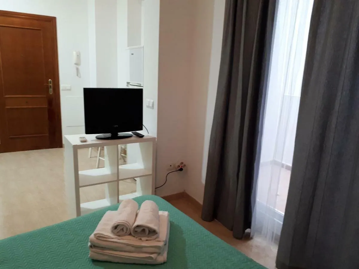 Apt En Carreteria En Centro Historico Apartment Malaga