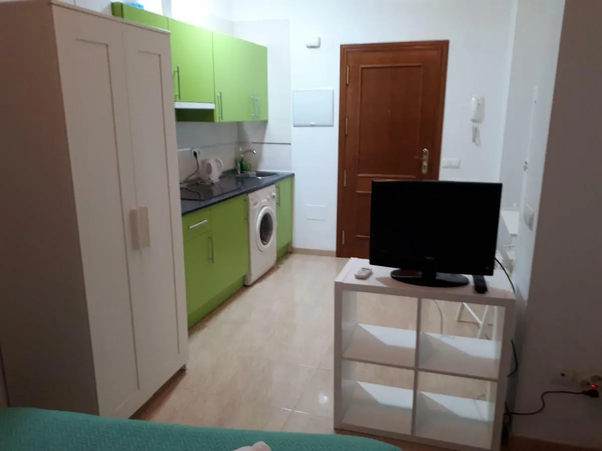 Apt En Carreteria En Centro Historico Apartment Malaga 0*,